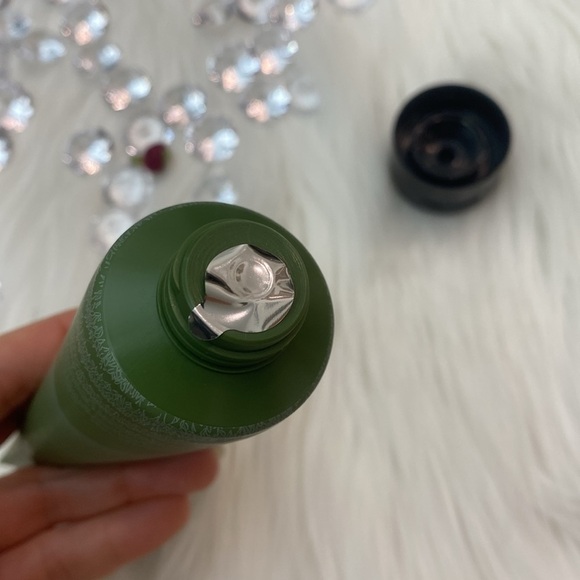 Benton |‎ Deep Green Tea Cleansing Foam | Facial Cleanser Face Wash - Picture 5 of 8